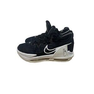 Nike Kids' Grade School LeBron Witness 6 Basketball Shoes Size 4 Youth‎